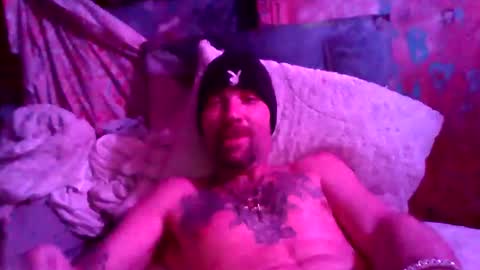 thickdickbadboy online show from February 17, 2026, 12:23 pm