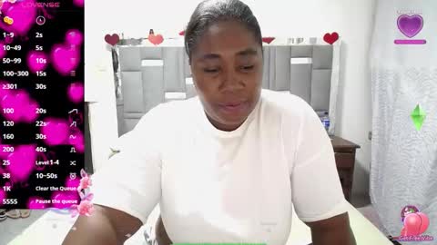 XIOMARA  online show from September 30, 2025, 3:33 am