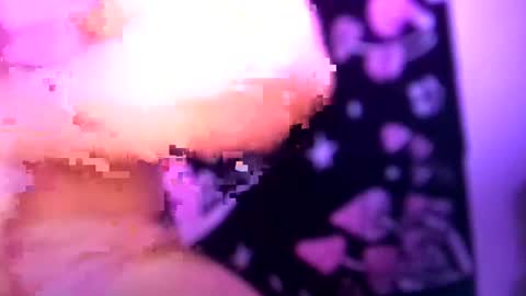 Ariel online show from October 19, 2025, 3:45 pm