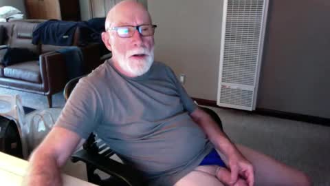 Thickmorningwoodinyou always online show from October 9, 2025, 5:22 pm