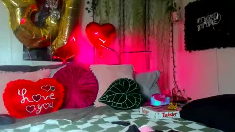 thickneyaadams online show from February 5, 2026, 6:07 am