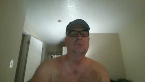 thickwhiteload online show from December 15, 2024, 2:37 pm
