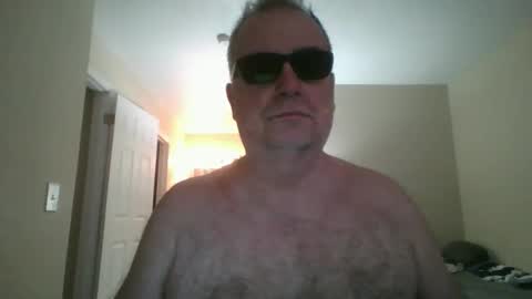thickwhiteload online show from February 28, 2025, 3:48 pm
