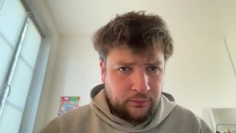 thierrylumiere online show from February 16, 2026, 9:16 am