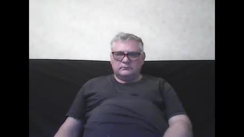 Snapshot of thierrysymp chatting on December 3, 2024, 5:23 pm Thierrysymp online show from December 3, 2024, 5:23 pm