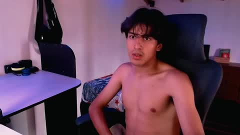 thieves_us online show from December 23, 2024, 5:11 pm