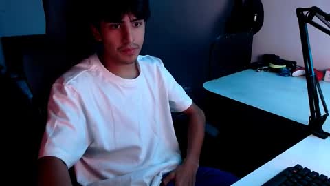 thieves_us online show from January 20, 2025, 12:39 pm