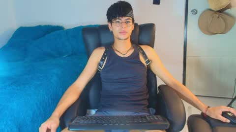 Snapshot of thiiagosaeenz chatting on May 31, 2026, 6:09 pm Thiago Saenzz online show from May 31, 2026, 6:09 pm