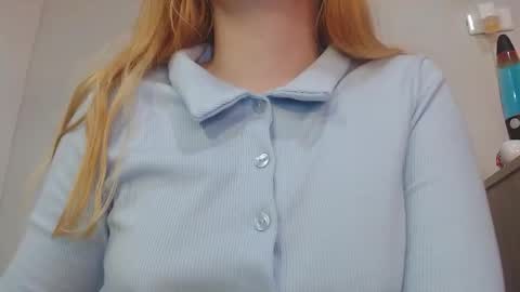 Snapshot of thin33 chatting on January 6, 2025, 3:31 am sara online show from January 6, 2025, 3:31 am