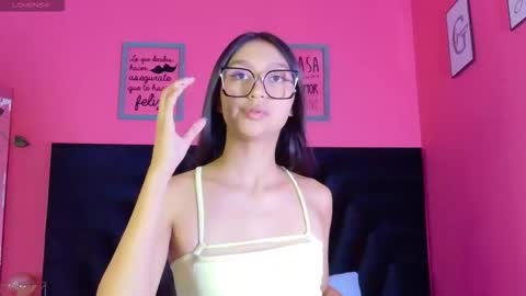 Eva  online show from February 13, 2026, 1:07 pm