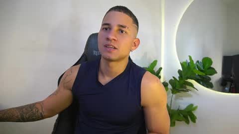 Snapshot of thin_tommy11 chatting on May 2, 2026, 8:58 pm thin_tommy11 online show from May 2, 2026, 8:58 pm
