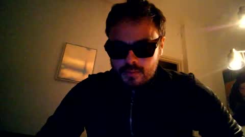 Thinking About This New Girl online show from November 17, 2025, 6:41 am