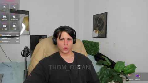 Snapshot of thom_ohtani chatting on June 7, 2026, 5:55 am thom_ohtani online show from June 7, 2026, 5:55 am