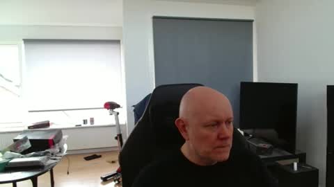 Snapshot of thomas315627 chatting on April 17, 2026, 11:13 am thomas315627 online show from April 17, 2026, 11:13 am