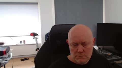 Snapshot of thomas315627 chatting on April 18, 2026, 11:47 am thomas315627 online show from April 18, 2026, 11:47 am