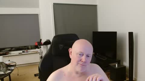 Snapshot of thomas315627 chatting on May 9, 2026, 9:53 pm thomas315627 online show from May 9, 2026, 9:53 pm