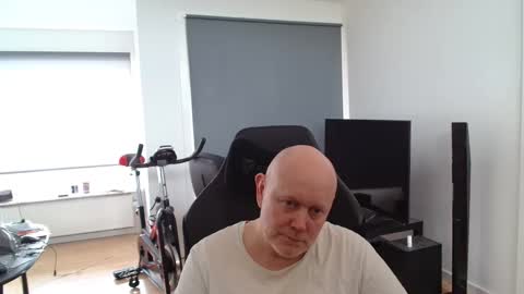 Snapshot of thomas315627 chatting on May 10, 2026, 11:59 am thomas315627 online show from May 10, 2026, 11:59 am