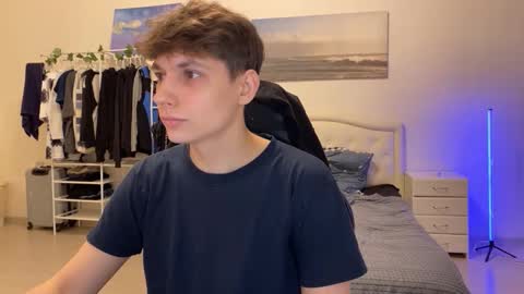 Thomas Hill online show from September 15, 2025, 9:15 pm