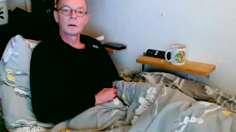 thomas6799 online show from November 3, 2025, 5:42 am