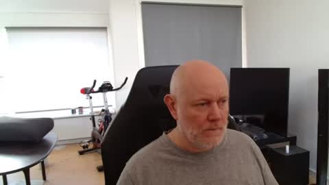 thomas806035 online show from July 4, 2026, 10:10 am
