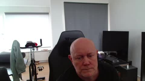 thomas806035 online show from July 19, 2026, 1:48 pm