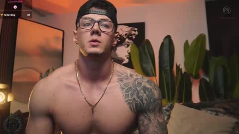 Thomas Falcon online show from January 8, 2026, 1:19 am