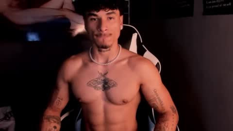 Snapshot of thomas_fit1 chatting on June 11, 2026, 2:53 am Thomas 3 JUST STAY AND BE MY LAST LOVE online show from June 11, 2026, 2:53 am