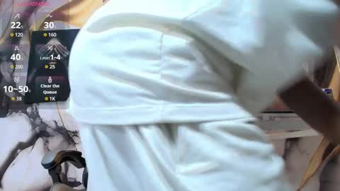 Thomas online show from April 21, 2026, 3:46 am