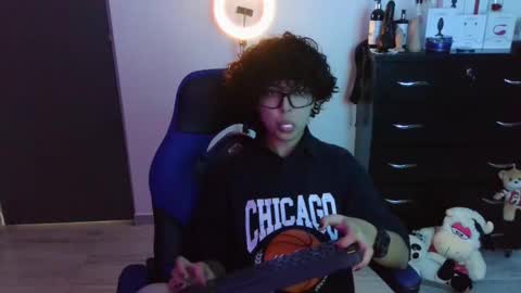 VALERIA online show from October 28, 2025, 6:54 pm