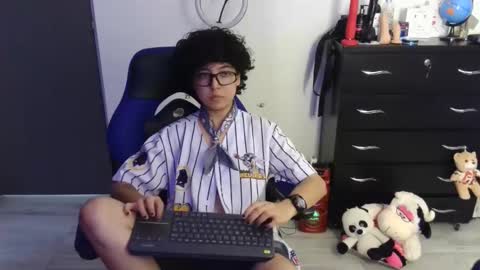 VALERIA online show from April 18, 2026, 6:34 pm