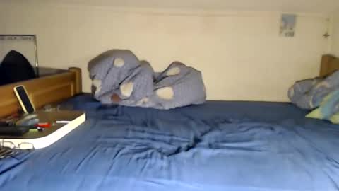 Snapshot of thomasleiber chatting on December 23, 2025, 9:18 am Thomas online show from December 23, 2025, 9:18 am