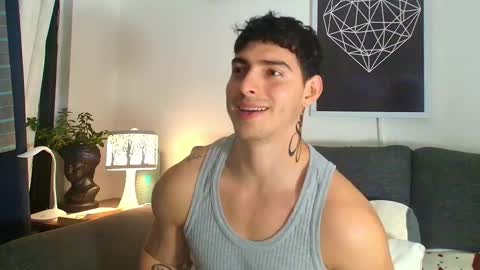 Snapshot of thomylov chatting on March 13, 2026, 3:13 am thomylov online show from March 13, 2026, 3:13 am