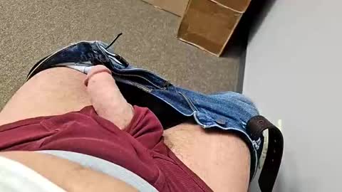 Snapshot of thongguy2021 chatting on February 17, 2026, 9:21 pm thongguy 2021 online show from February 17, 2026, 9:21 pm