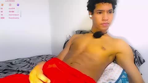 thonyxxx_ online show from June 27, 2026, 5:56 am