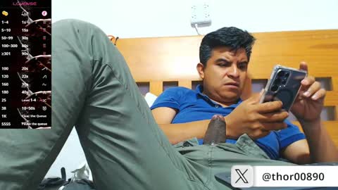 Snapshot of thor0200 chatting on May 22, 2026, 5:25 am thor0200 online show from May 22, 2026, 5:25 am