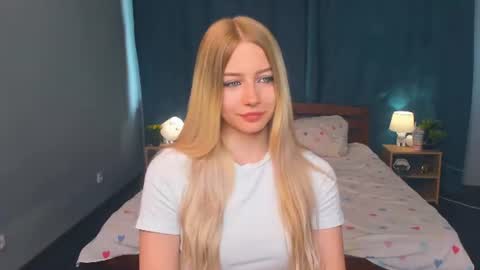 Snapshot of thoracarter chatting on June 17, 2026, 6:16 am thoracarter online show from June 17, 2026, 6:16 am