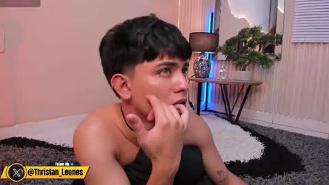 Snapshot of thristan_leones chatting on January 15, 2026, 5:34 am Thristan online show from January 15, 2026, 5:34 am