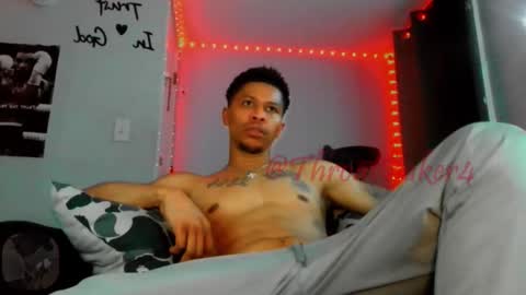 ThroatTaker4l  online show from June 4, 2026, 4:51 am