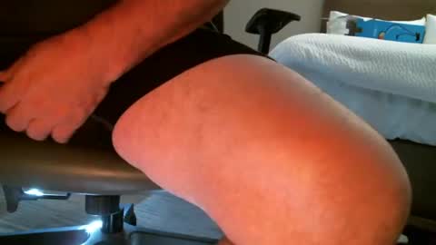 Thumper online show from November 1, 2025, 8:55 pm