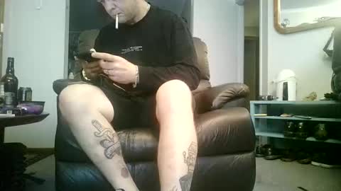 thyfattesthead online show from April 24, 2026, 11:34 am