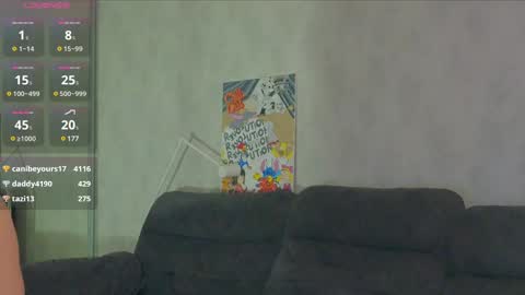 tia__moon online show from February 9, 2025, 5:22 pm