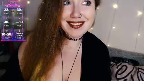 Snapshot of tia_meow chatting on March 23, 2026, 5:17 pm tiameow online show from March 23, 2026, 5:17 pm