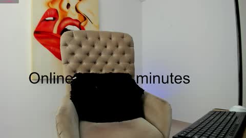 carolina online show from November 1, 2025, 8:33 pm