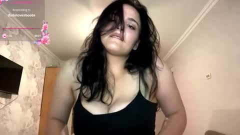 Mary online show from November 30, 2025, 7:40 pm