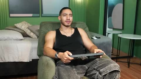 Tian Brooks online show from February 16, 2026, 2:40 am