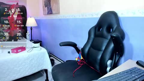 Snapshot of tiara_latina chatting on April 25, 2026, 12:24 am Tiara online show from April 25, 2026, 12:24 am