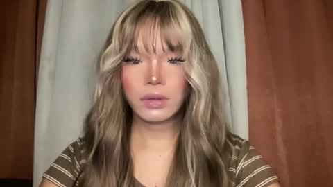 Ms. Tiara online show from April 14, 2026, 11:22 pm