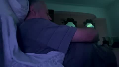 Snapshot of tibennn74999 chatting on January 7, 2025, 4:08 am tibennn74999 online show from January 7, 2025, 4:08 am