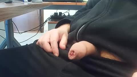 tico_15 online show from May 2, 2026, 10:09 am