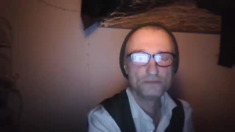 Snapshot of tiddles12345 chatting on May 4, 2026, 2:29 am tiddles12345 online show from May 4, 2026, 2:29 am
